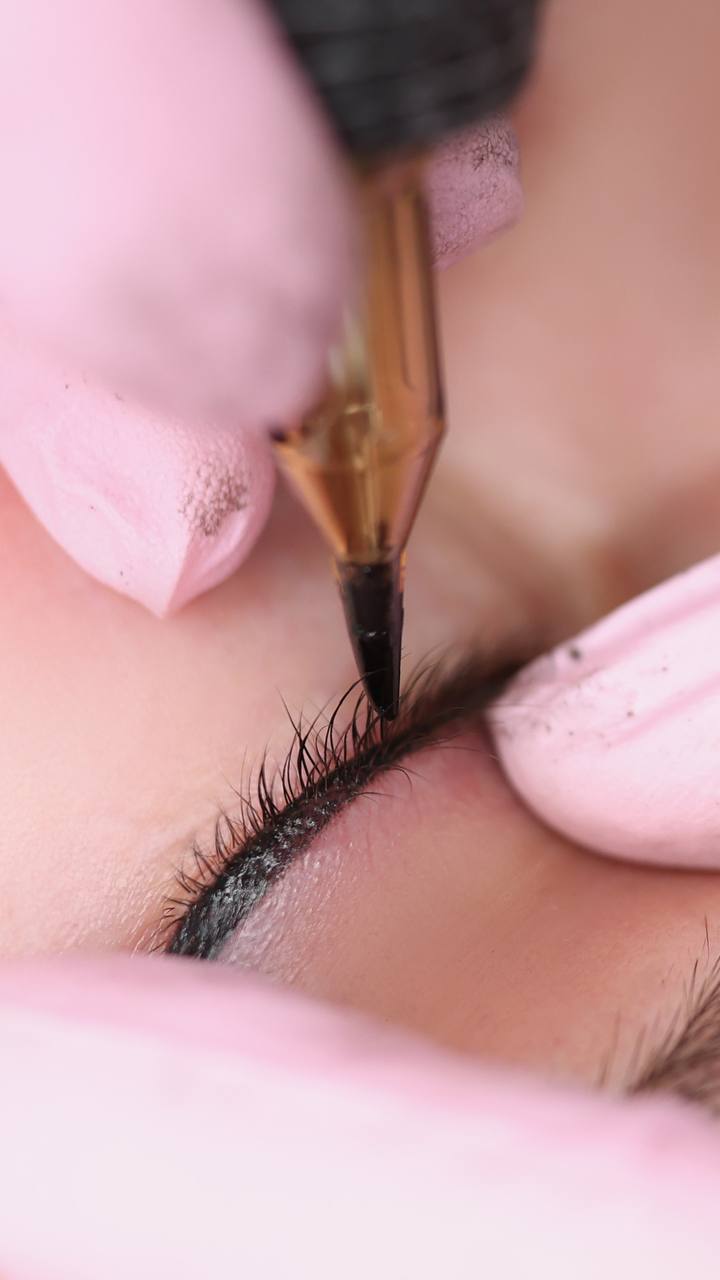 Eyeliner tattoo