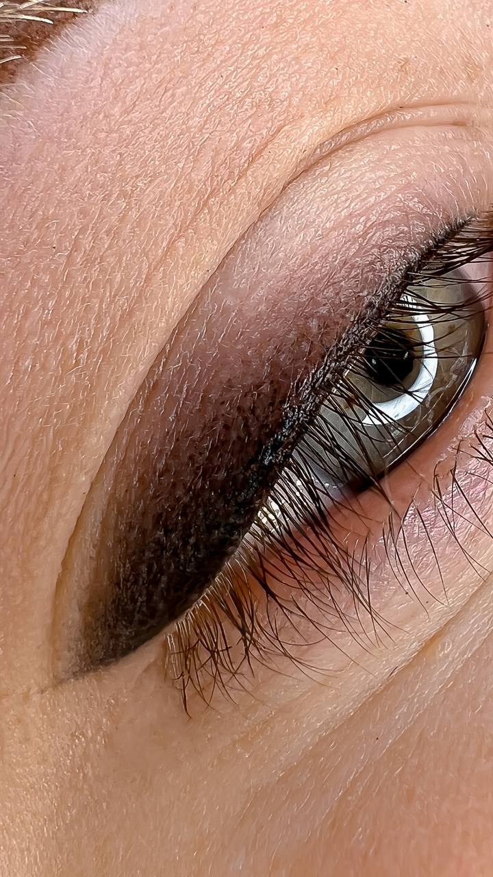 Eyeliner tattoo